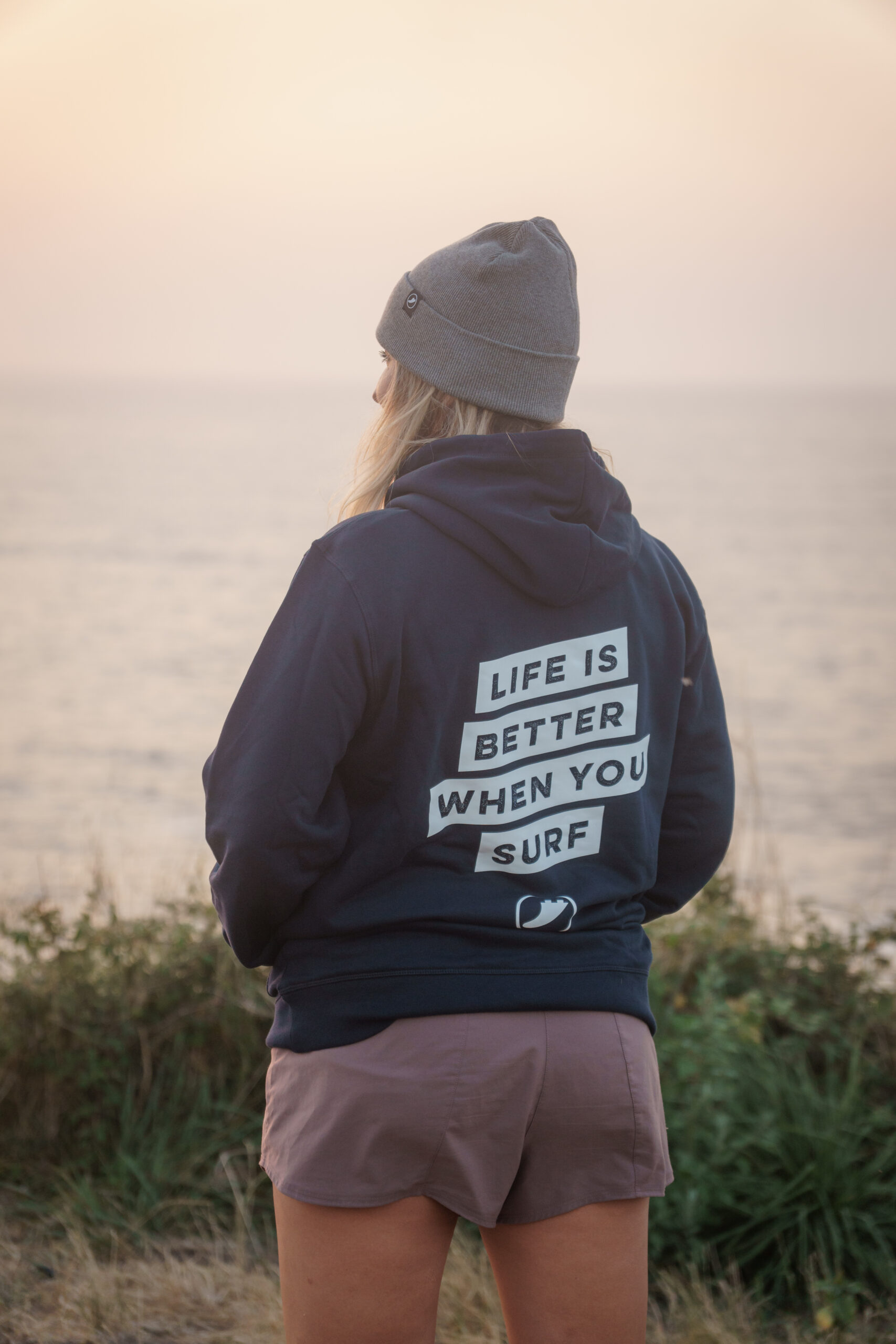 Mikina modrá LIFE IS BETTER WHEN YOU SURF